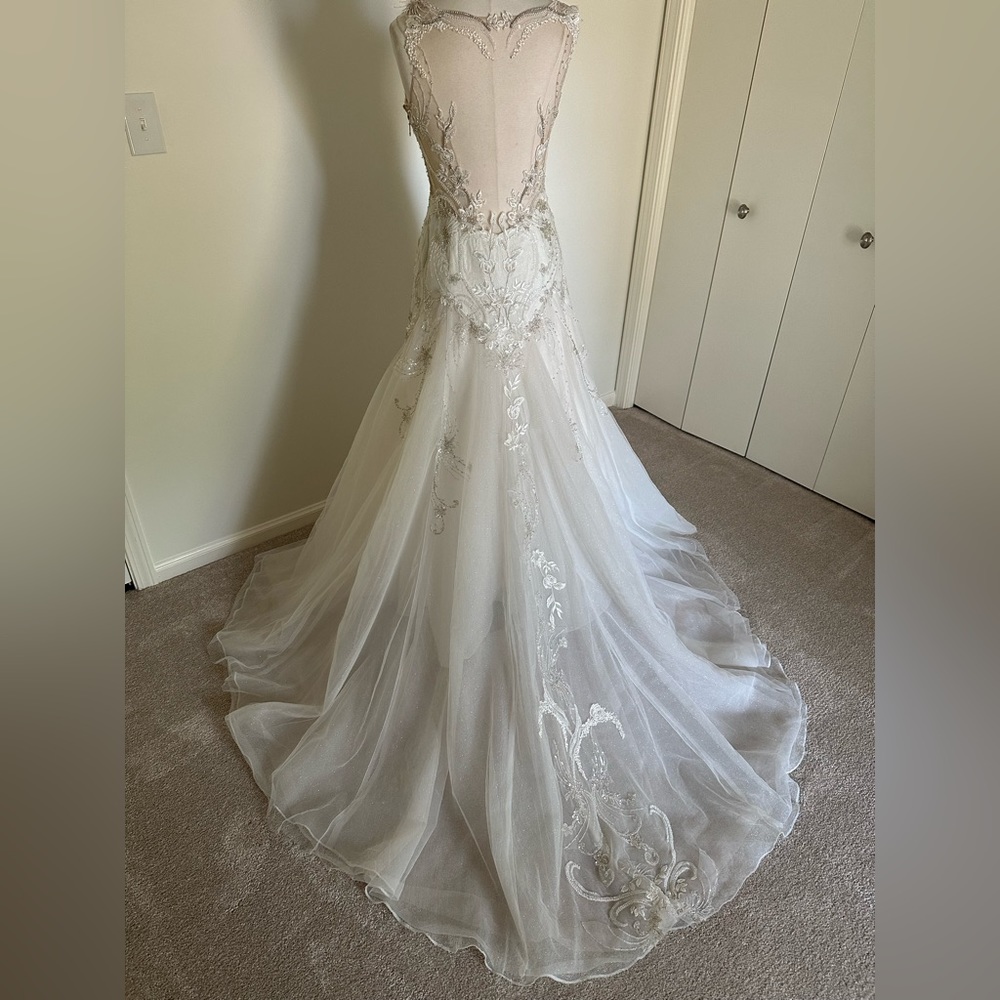 Glitzy, sparkly, dropped waist, illusion back wedding gown size 8 - Picture 3 of 13